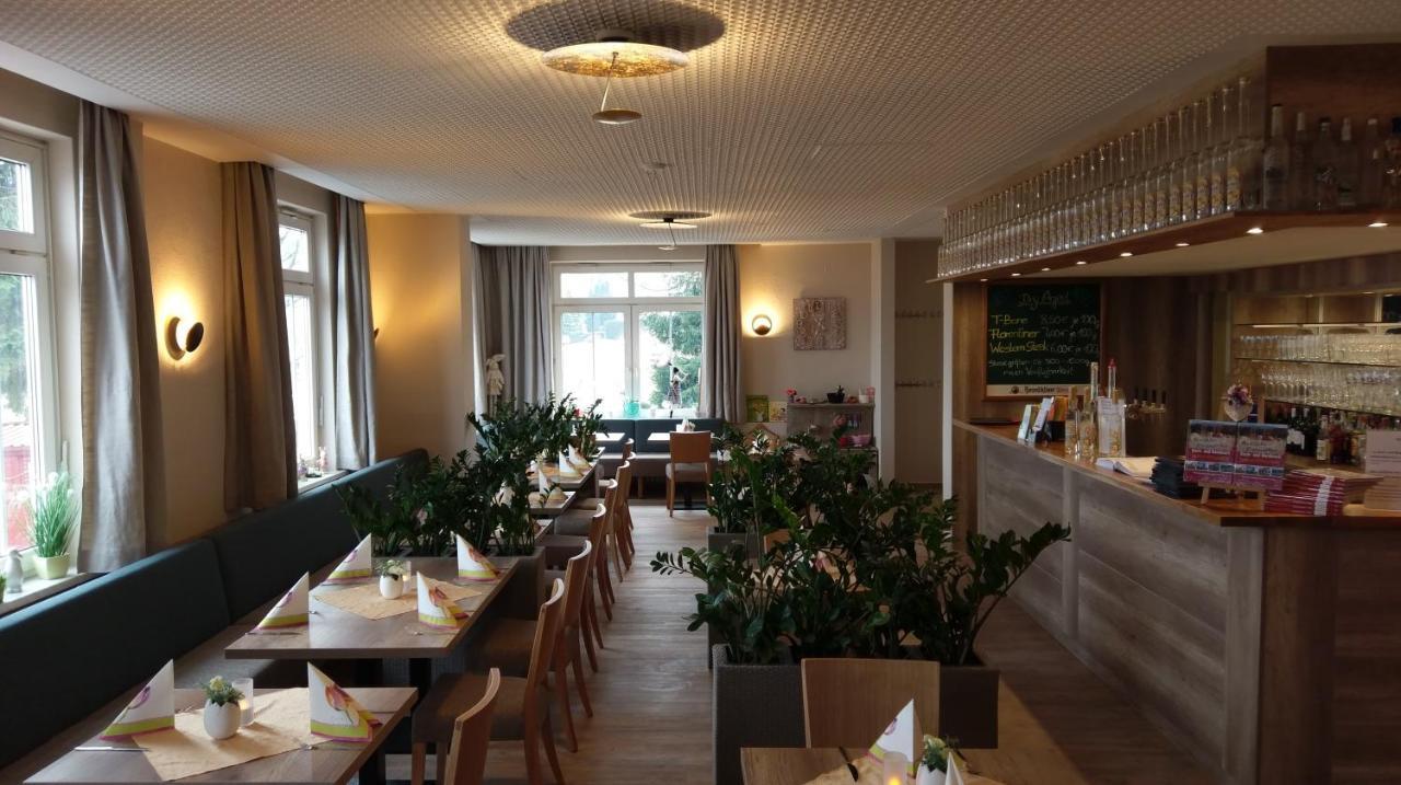 Hotel Schoene Aussicht Masserberg Dış mekan fotoğraf