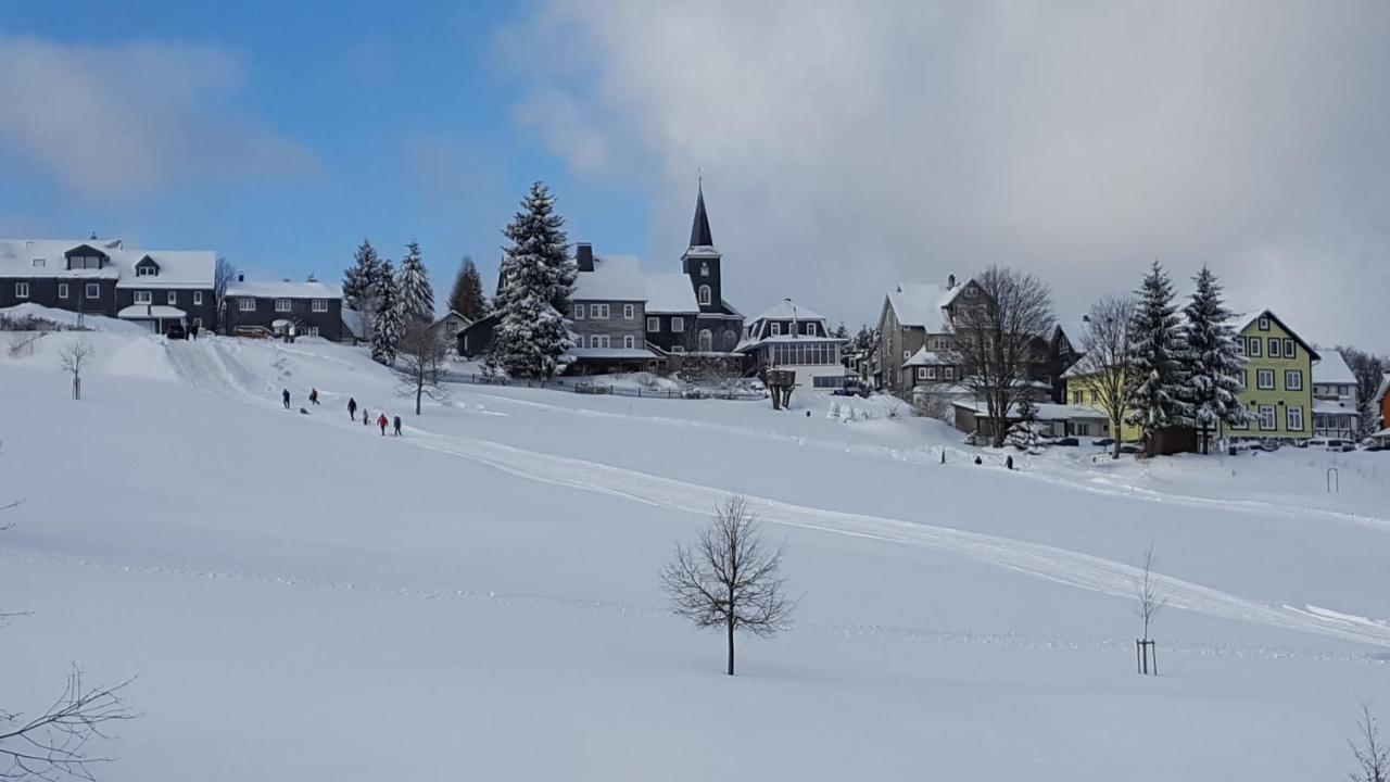 Hotel Schoene Aussicht Masserberg Dış mekan fotoğraf