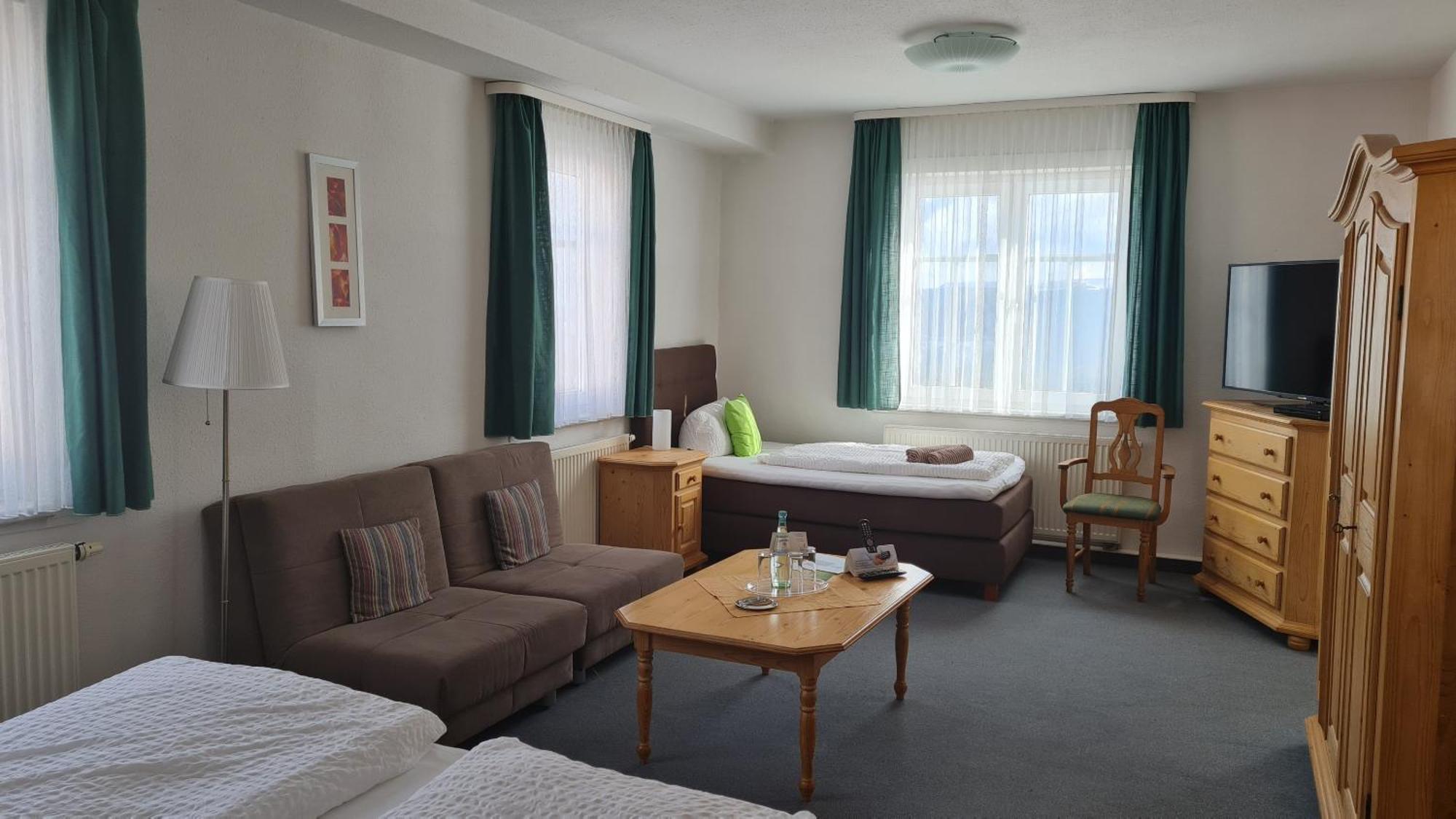 Hotel Schoene Aussicht Masserberg Oda fotoğraf